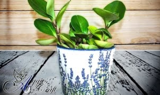 Decoupage with napkins on flower pot (lavender)